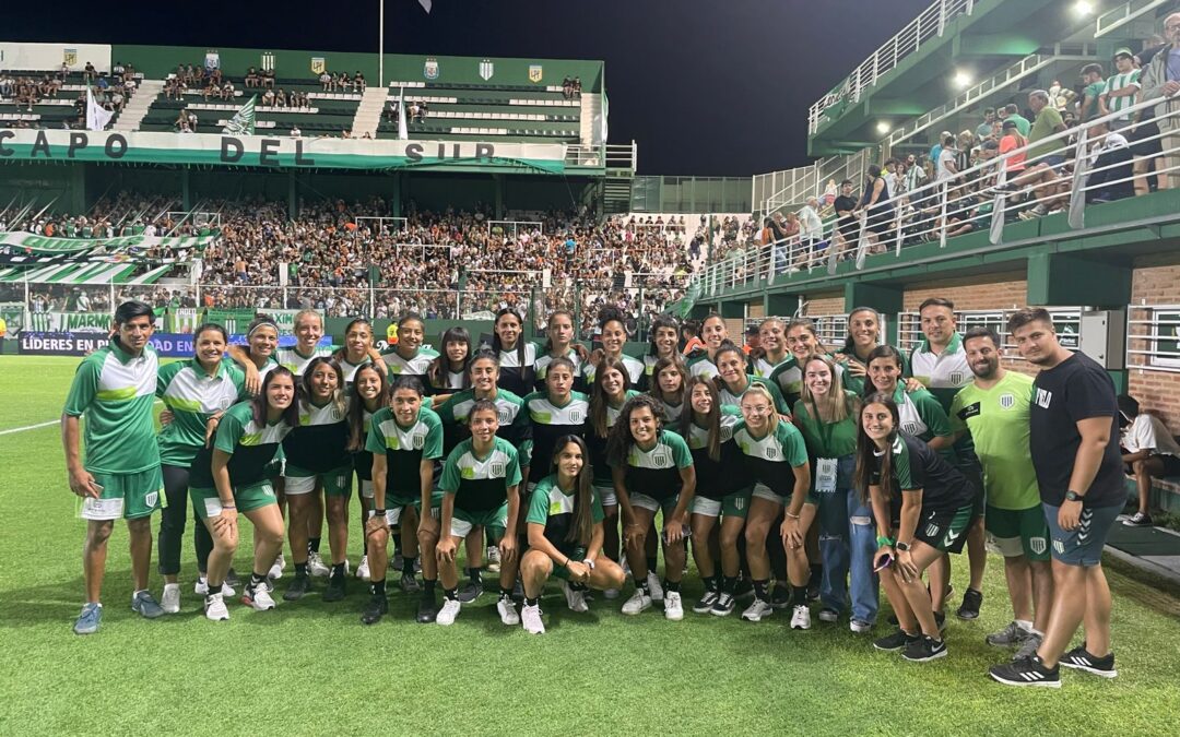 Banfield presentó a su plantel femenino 2023