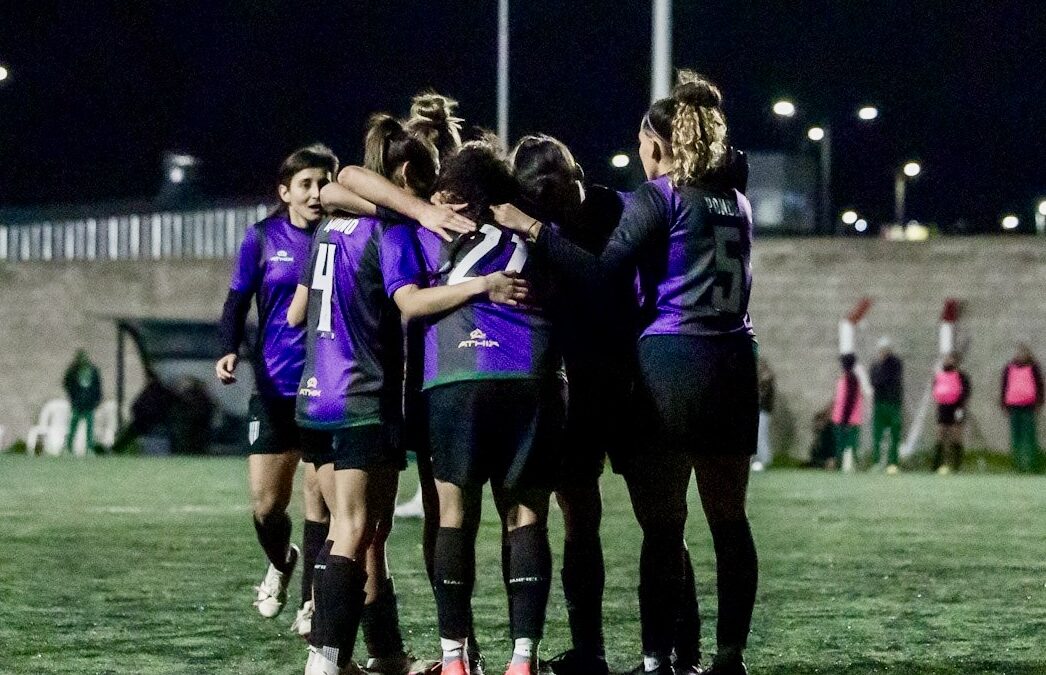 Fútbol Femenino: Triunfo ante Huracán