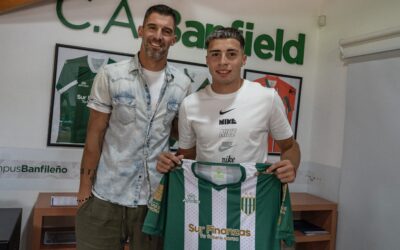 Brandon Oviedo selló su vínculo con Banfield