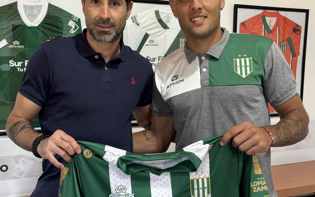 Marcos Echeverría extendió su vínculo con Banfield