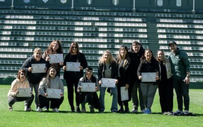 Homenaje a nuestras pioneras del fútbol femenino