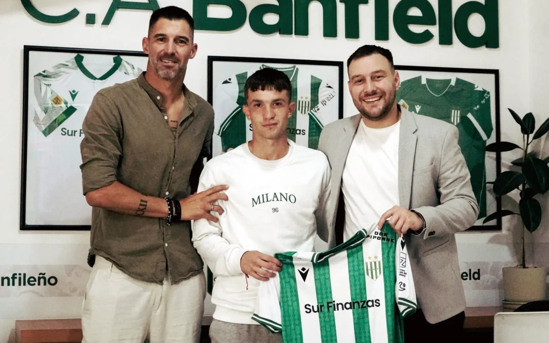 Lautaro Gómez renovó su vínculo con Banfield