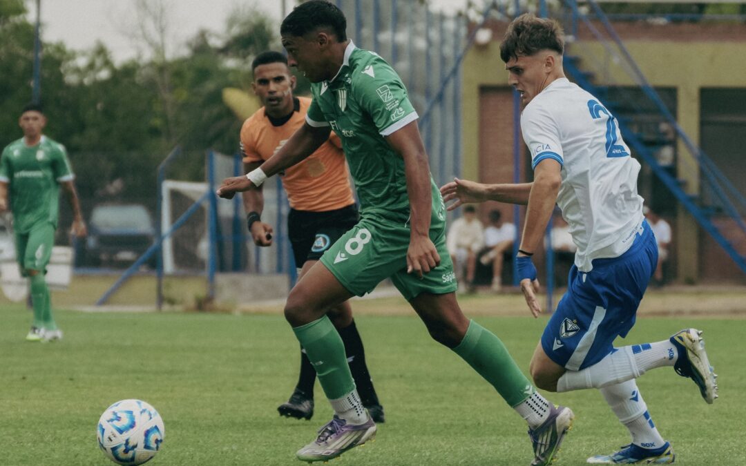 Caída de la Reserva en el debut